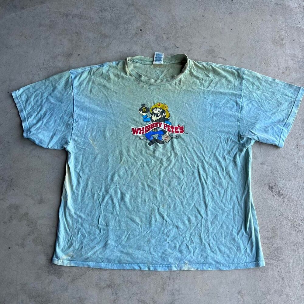 2000s Whiskey pete’s casino resort tee mens size Xxl